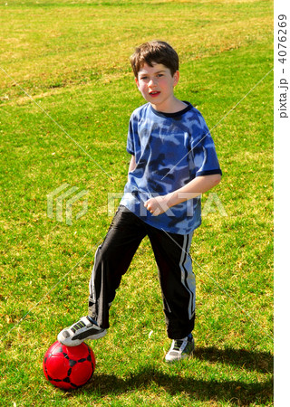 Boy with soccer ball 4076269