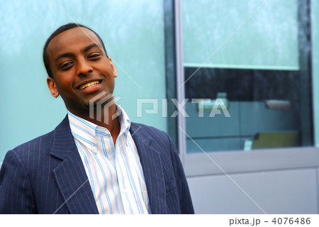 Young businessman 4076486