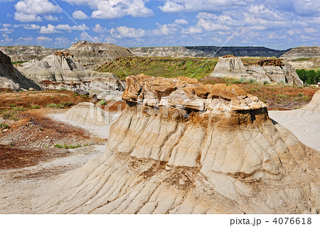 Badlands in Alberta, Canada 4076618