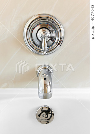Bathtub faucet Bathtub faucet 4077048