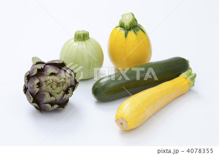 ズッキーニとアーティチョーク 4078355