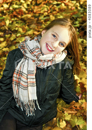 Teenage girl in the fall Teenage girl in the fall 4083089