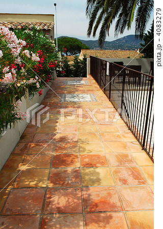 Courtyard of a villa Courtyard of a villa 4083279