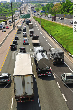 Busy highway 4083754