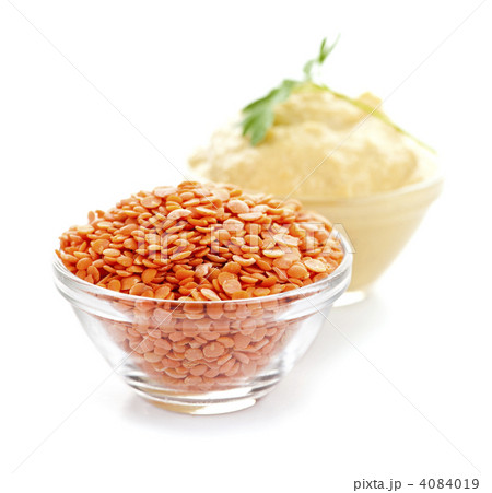 Red lentils and lentil hummus 4084019