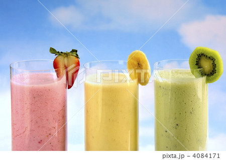 Assorted fruit smoothies Assorted fruit smoothies 4084171
