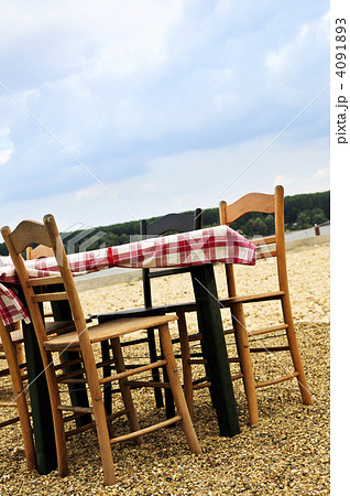 Dining table in a beach Dining table in a beach 4091893