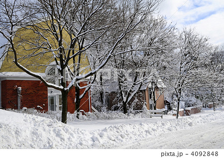 Winter street 4092848