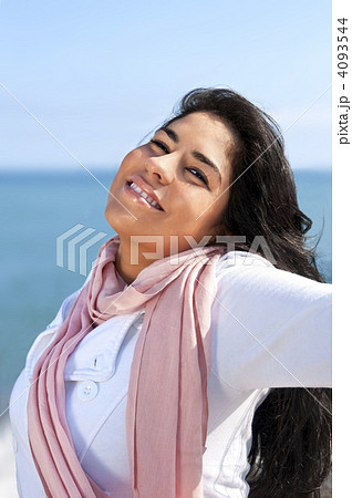 Young native american woman Young native american woman 4093544