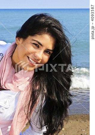 Beautiful young woman at beach 4093587