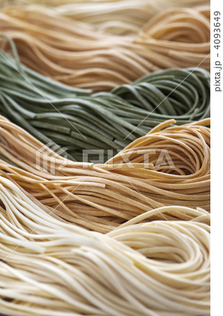 Tagliolini pasta 4093649
