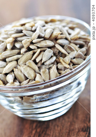 Sunflower seeds 4093704
