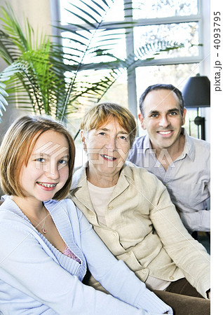 Three generations 4093795