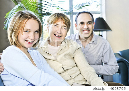 Three generations 4093796