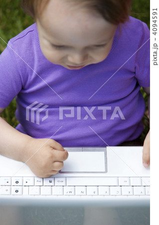 Information Technology and Kids 4094591