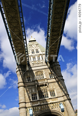 Tower bridge in London Tower bridge in London 4094779