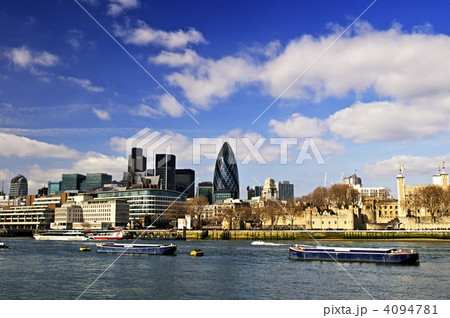 Tower of London skyline Tower of London skyline 4094781