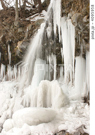 常滑の滝 4095958