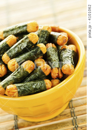 Rice and seaweed crackers Nori Maki 4101062