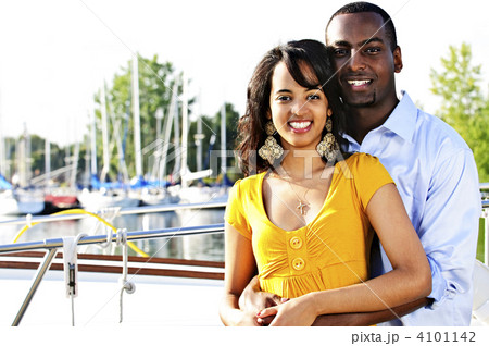 Happy couple at seaside 4101142