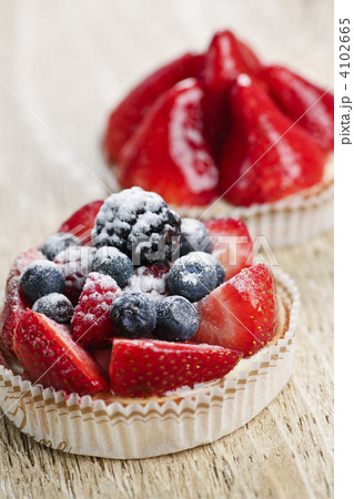 Fruit tarts Fruit tarts 4102665