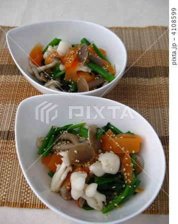 3種類のしめじのサラダ 3種類のしめじのサラダ 4108599