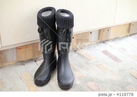 リブ付きの冬用長靴　ロングラバーブーツ 4110776