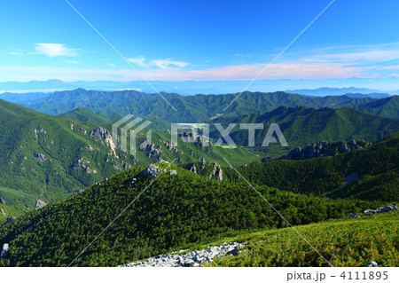 鋭鋒群 金峰山からの眺め 鋭鋒群 金峰山からの眺め 4111895