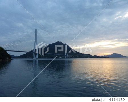 朝焼けの多々羅大橋 4114170