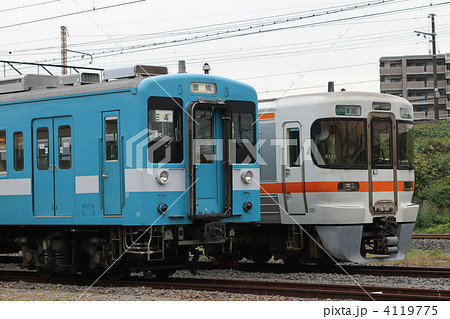 119系飯田線色と311系 119系飯田線色と311系 4119775