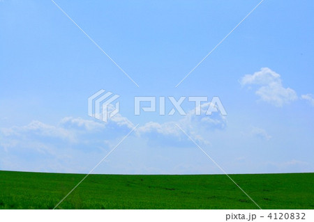 空と草原 4120832
