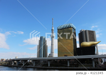 東京スカイツリーとアサヒビール本社 4121345