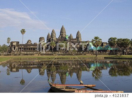 アンコール・ワット中央尖塔群 4121637