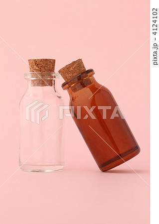 空の小瓶 空の小瓶 4124102