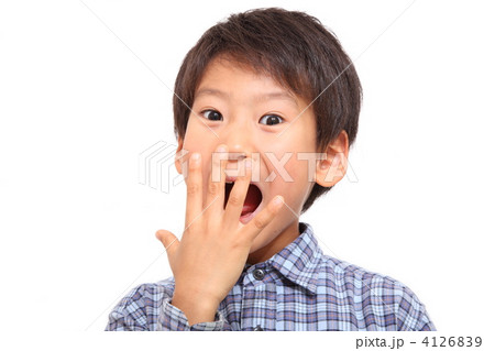 驚くイメージ 男の子 驚くイメージ 男の子 4126839