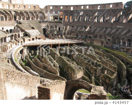コロッセオ内部 コロッセオ内部 4143457
