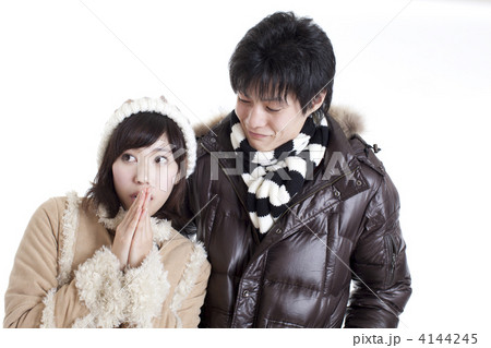 真冬のカップル 4144245