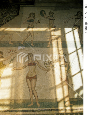 シチリア島のカサーレの古代ローマの別荘 4151101