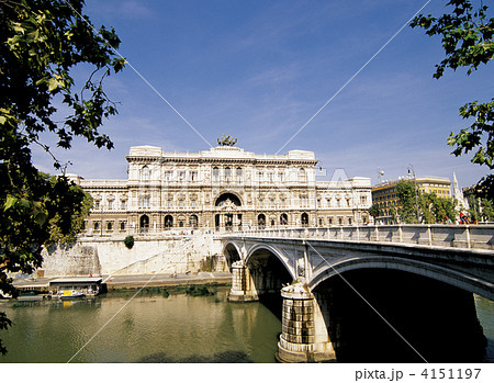 ローマの裁判所 4151197