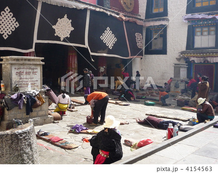 チベット自治区ラサ　世界遺産ジョカン 4154563