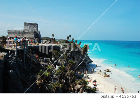 カリブ海とトゥルム遺跡 4155763