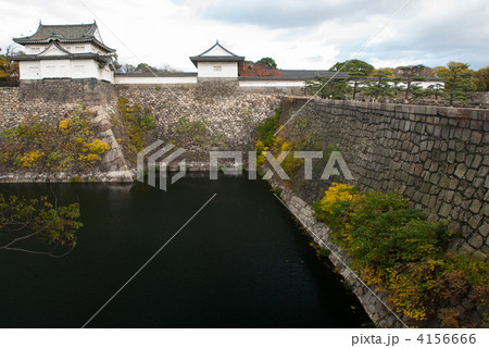 大阪城 西外濠からの千貫櫓と多聞櫓 大阪城 西外濠からの千貫櫓と多聞櫓 4156666