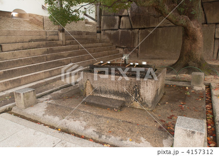 大阪城　銀明水井戸の井筒 4157312