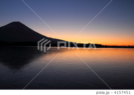田貫湖日の出富士山ビュー) 田貫湖日の出富士山ビュー) 4157451