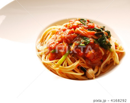 トマトとほうれん草のパスタ2 トマトとほうれん草のパスタ2 4168292