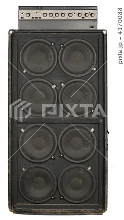 Guitar or bass amplifier 4170088