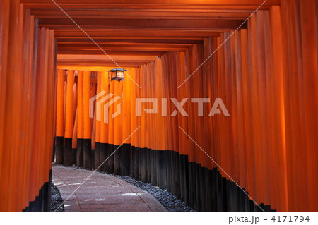 伏見稲荷大社・京都市伏見区 4171794