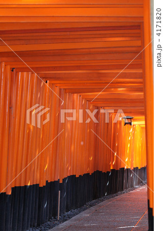 伏見稲荷大社・京都市伏見区 4171820