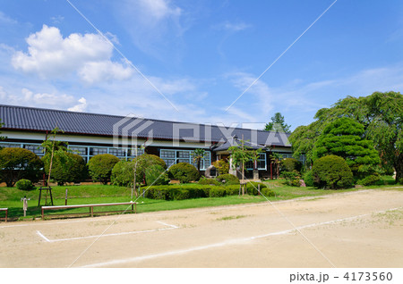 長野県飯田市　旧山本中学校 4173560