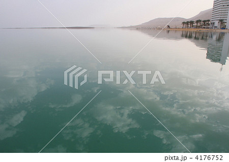 イスラエル死海　 4176752